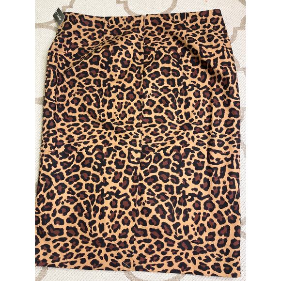 Lord & Taylor toasted coconut midi pencil skirt, NWT, size 16, MSRP $80 - Picture 10 of 13